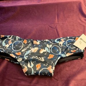 Xl nwt mermaid Kona bikini bottoms by fused
